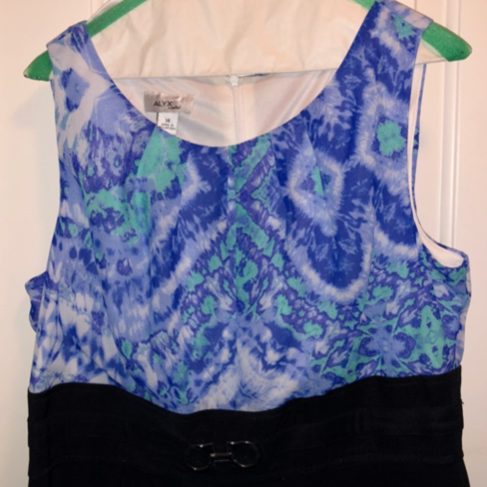 NWOT Sleeveless Black Dress